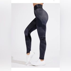 BuffBunny Black Leggings